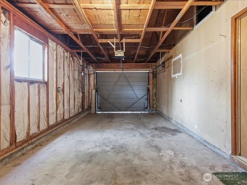 702 West Ridge Drive , Omak, WA 98841