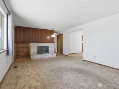 702 West Ridge Drive , Omak, WA 98841 - Photo 5