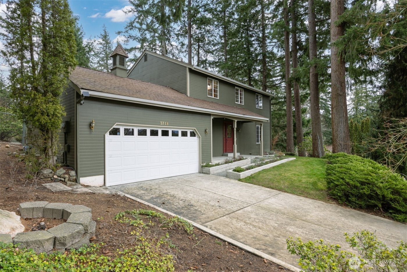 3718 Greenville Street , Bellingham, WA 98226