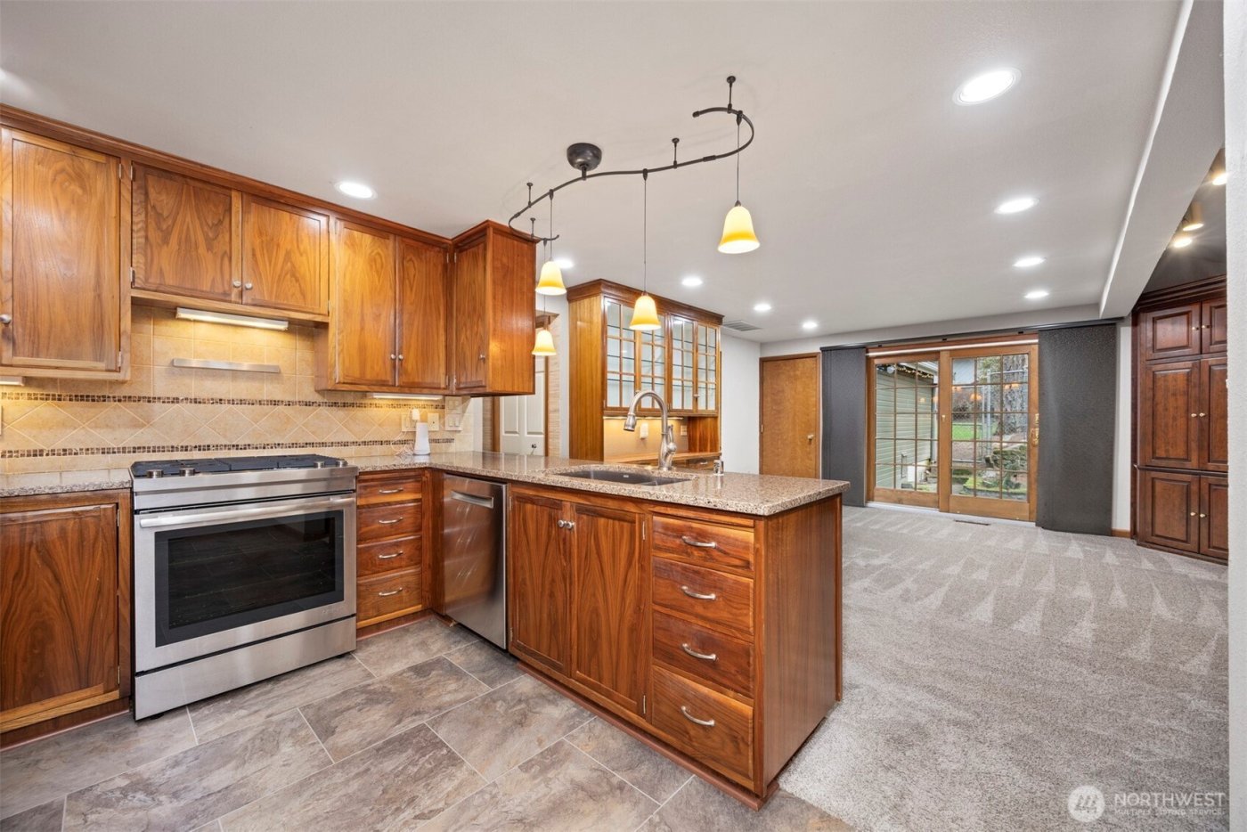 3718 Greenville Street , Bellingham, WA 98226