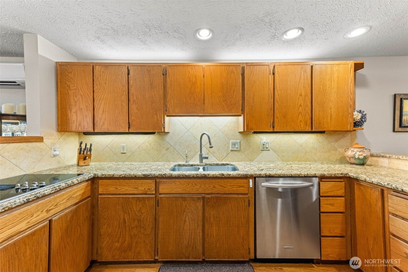 2021 Narrows View Circle NW #C122, Gig Harbor, WA 98335