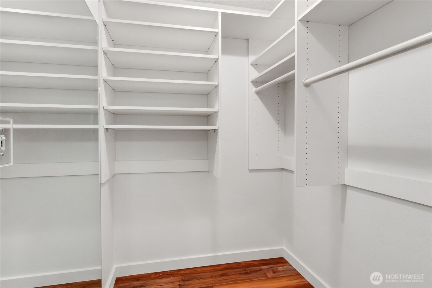 9814 Onyx Drive SW, Lakewood, WA 98498