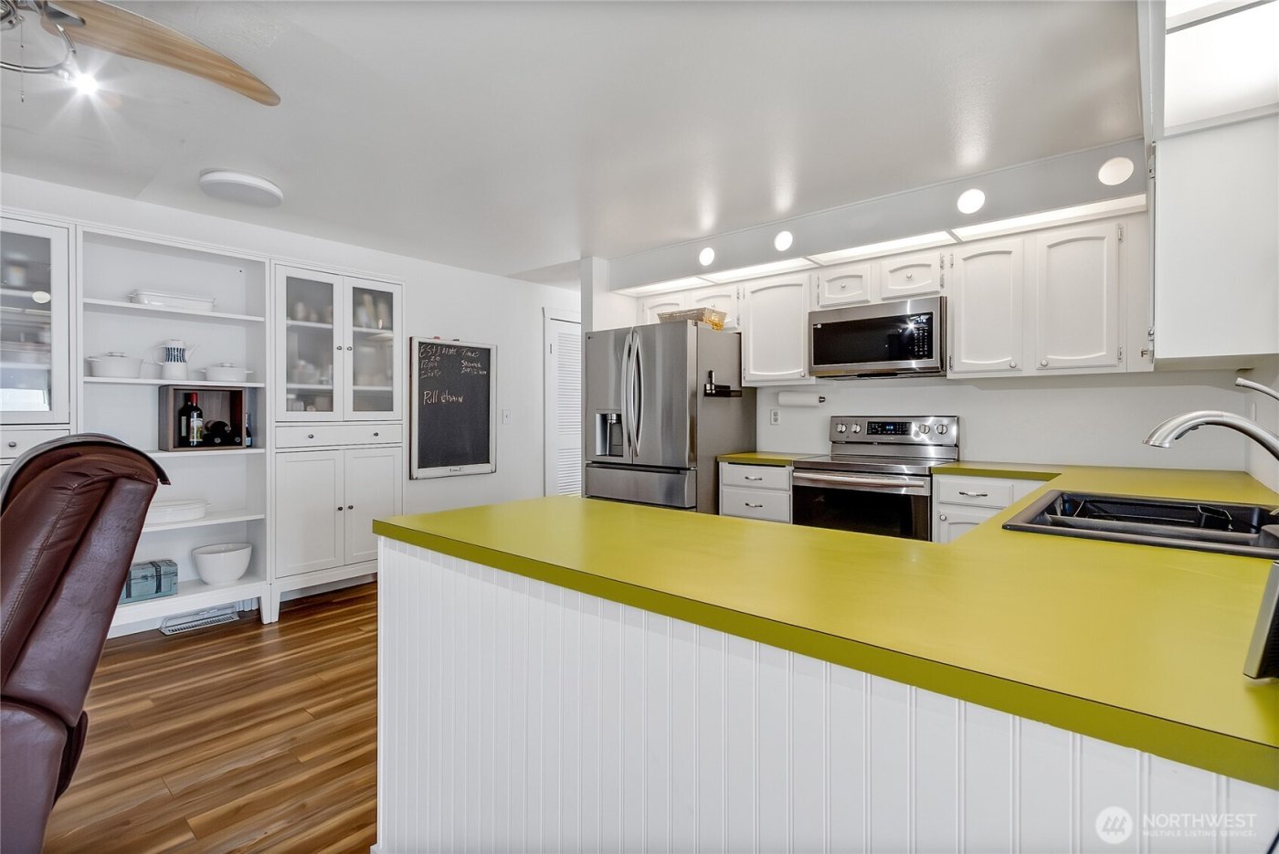 9814 Onyx Drive SW, Lakewood, WA 98498