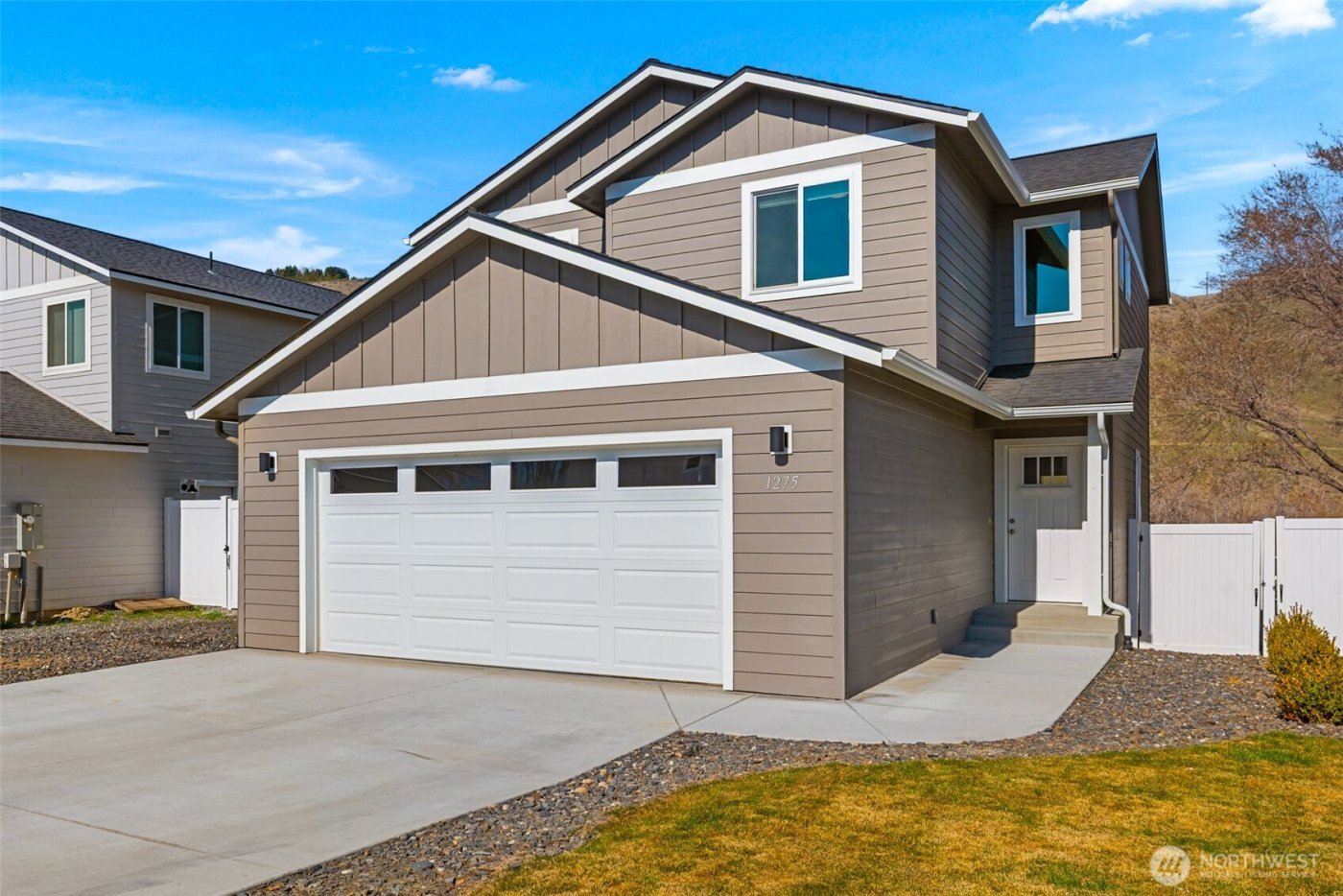 1275 Theo Way , Rock Island, WA 98850