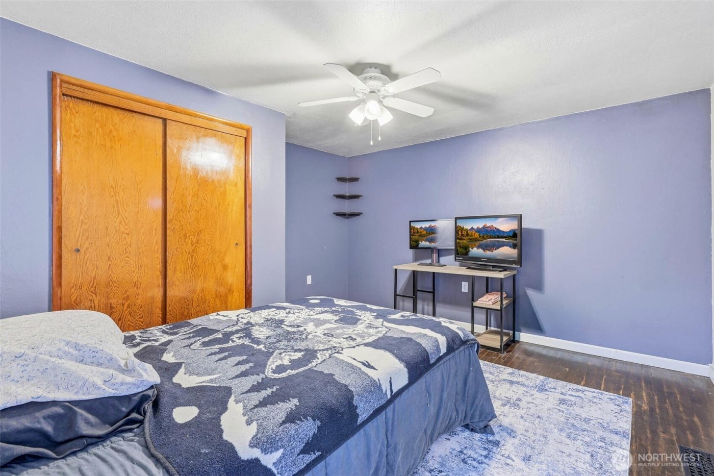 837 S Hawthorne Street , Kennewick, WA 99336