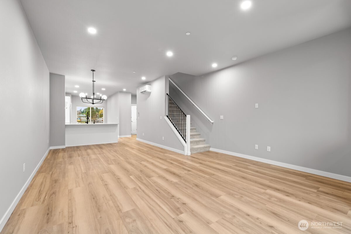 16823 Alder Way #E6, Lynnwood, WA 98037