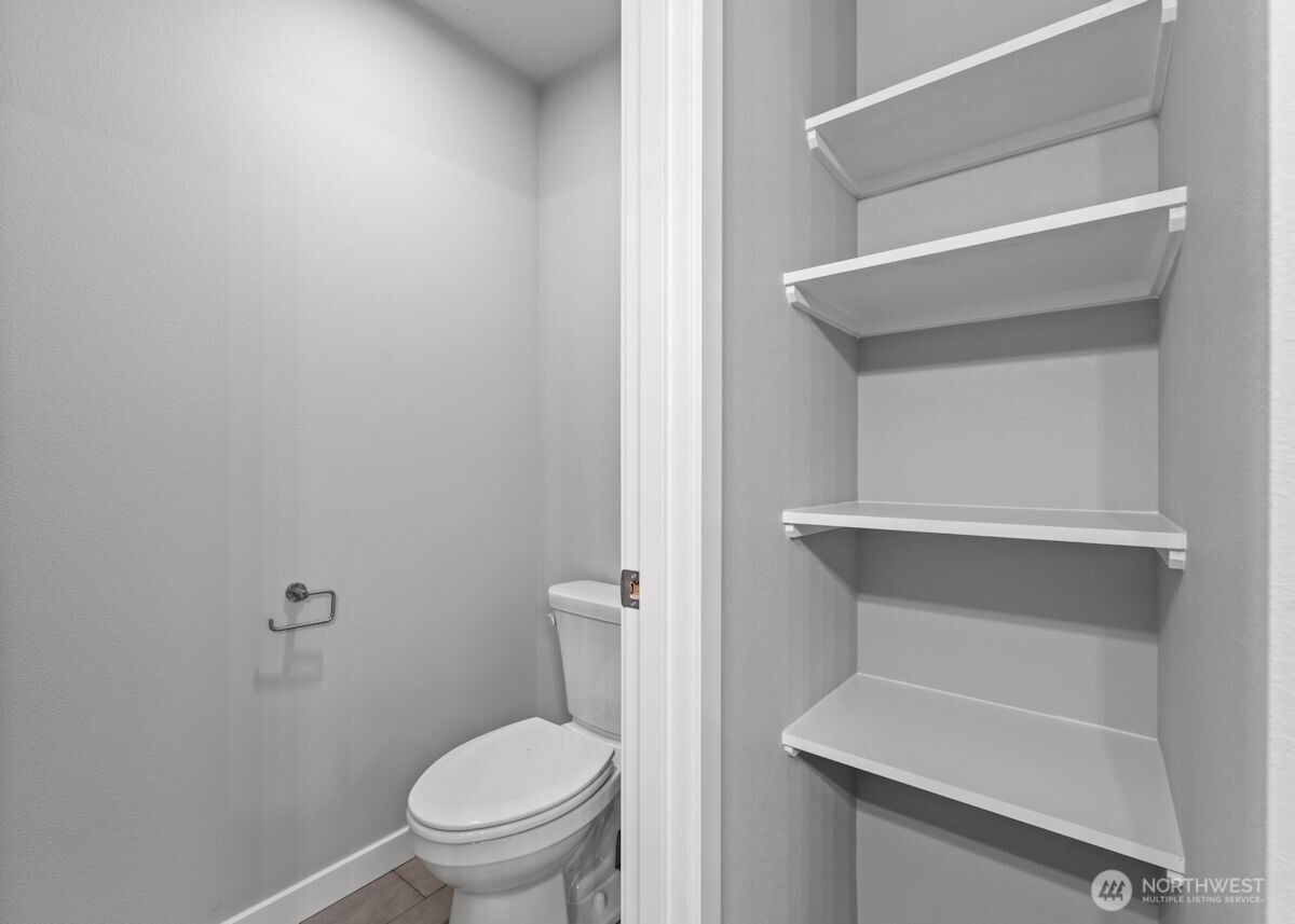 16823 Alder Way #E6, Lynnwood, WA 98037