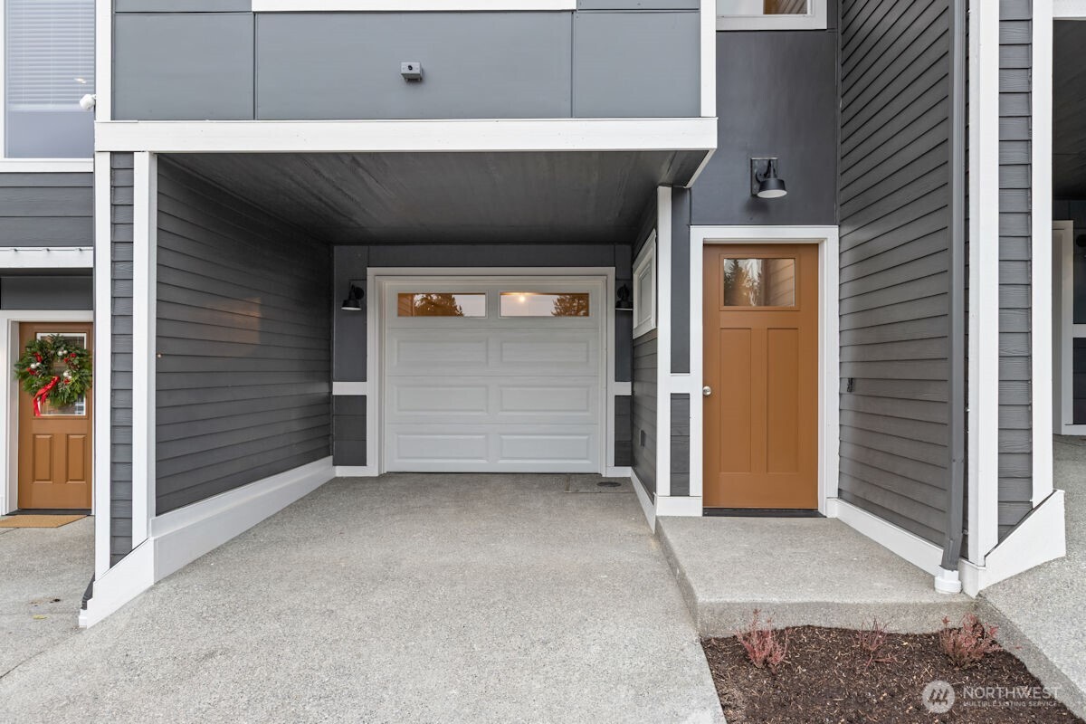 16823 Alder Way #E6, Lynnwood, WA 98037