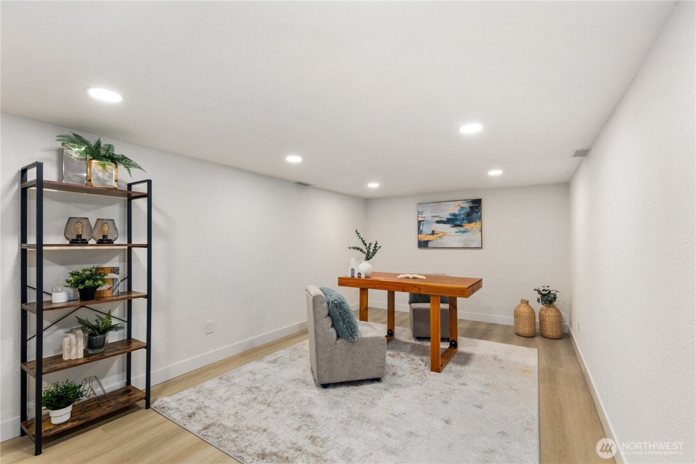 1717 NE Edmonds Ave , Renton, WA 98056