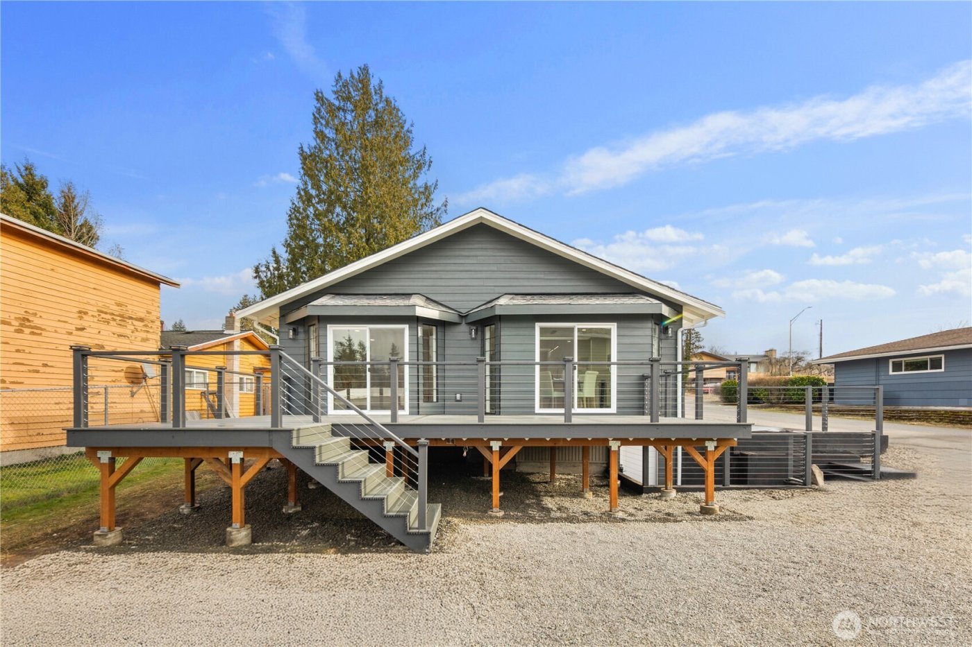 1717 NE Edmonds Ave , Renton, WA 98056