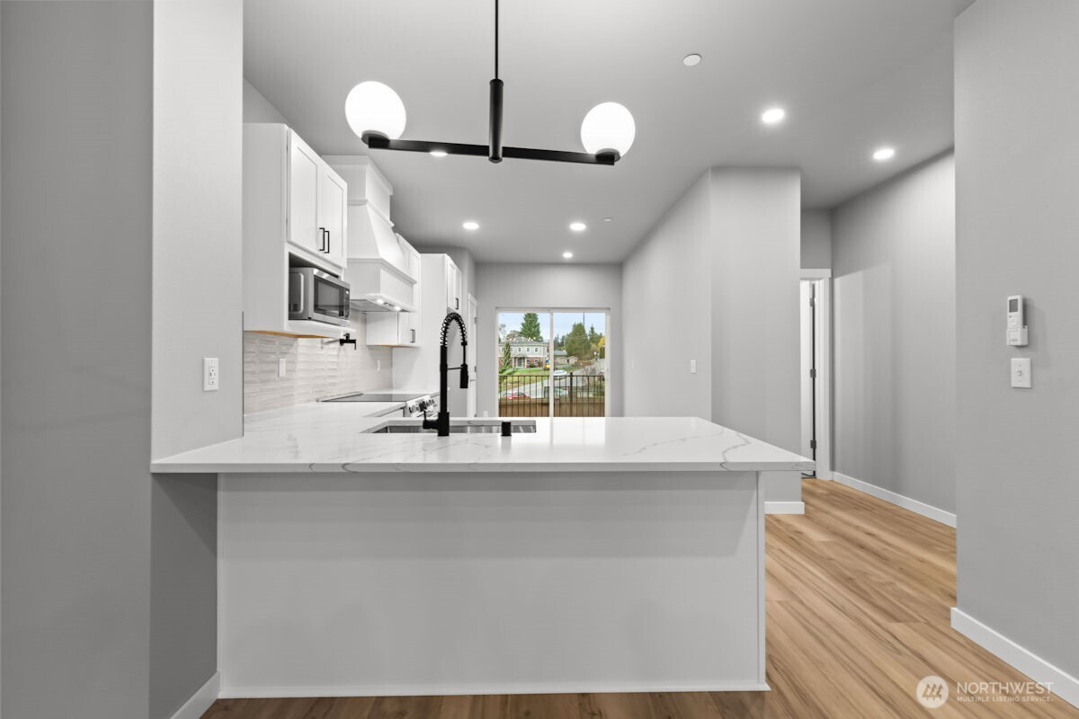 16823 Alder Way #E4, Lynnwood, WA 98037