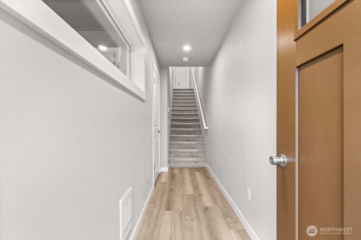 16823 Alder Way #E4, Lynnwood, WA 98037