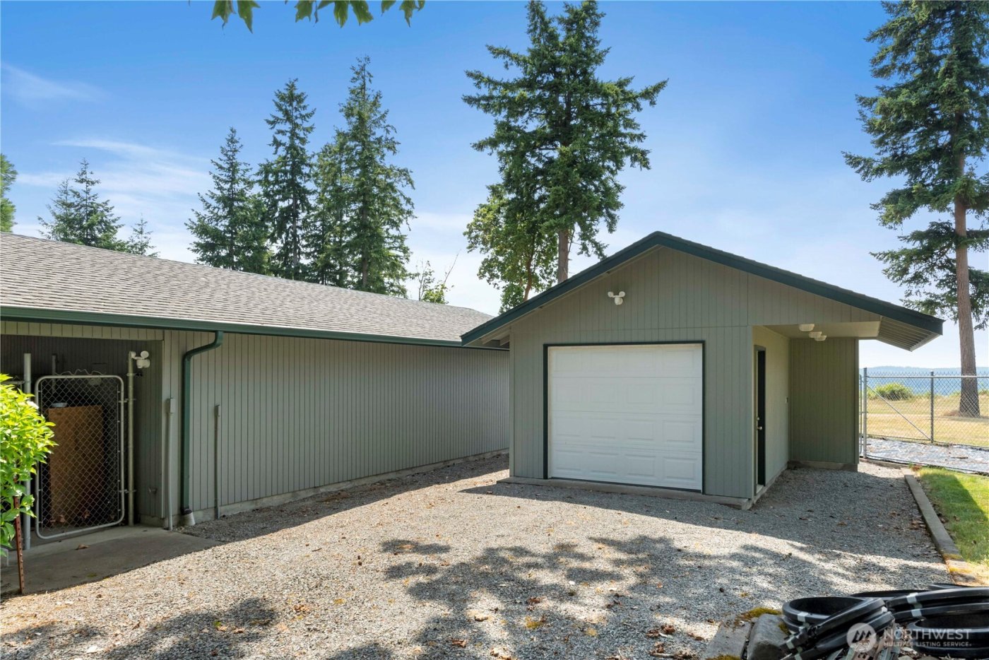 21806 168th Street E, Orting, WA 98360-9661