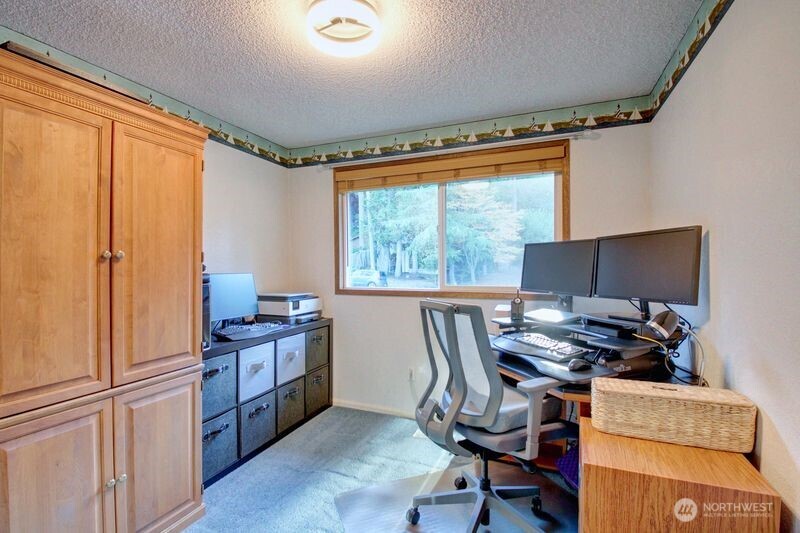 6127 Parkside Drive , Anacortes, WA 98221