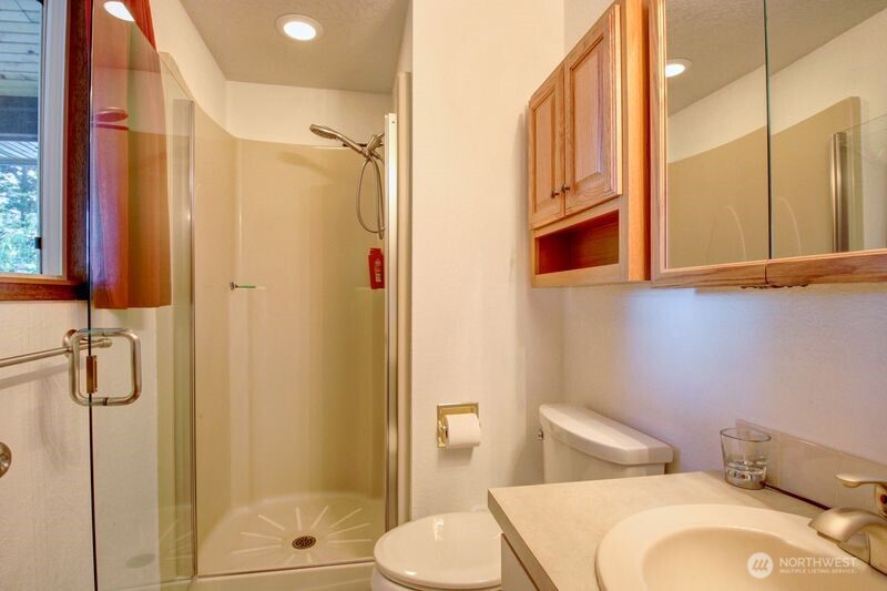 6127 Parkside Drive , Anacortes, WA 98221