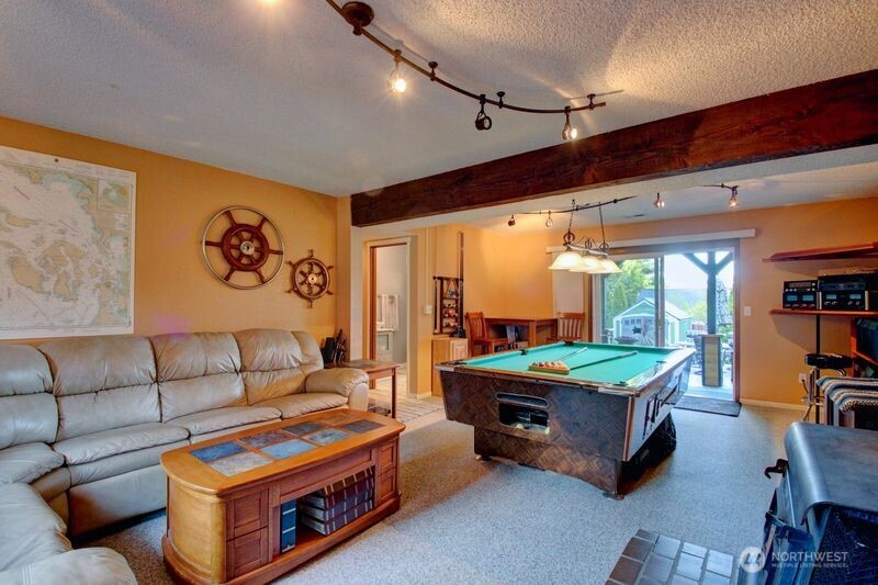 6127 Parkside Drive , Anacortes, WA 98221