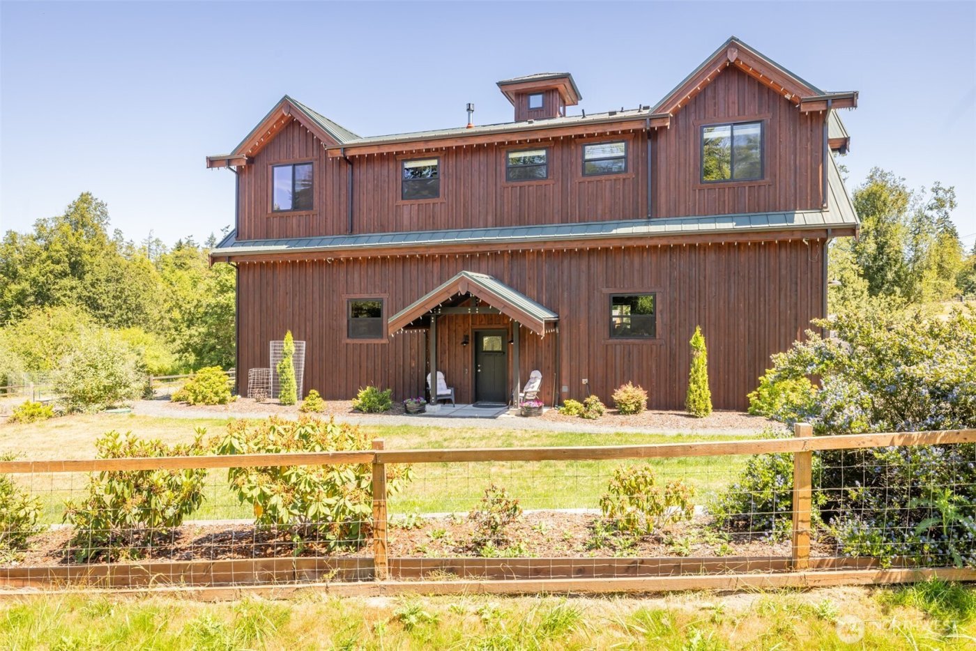 273 Pearce Road , Port Angeles, WA 98362