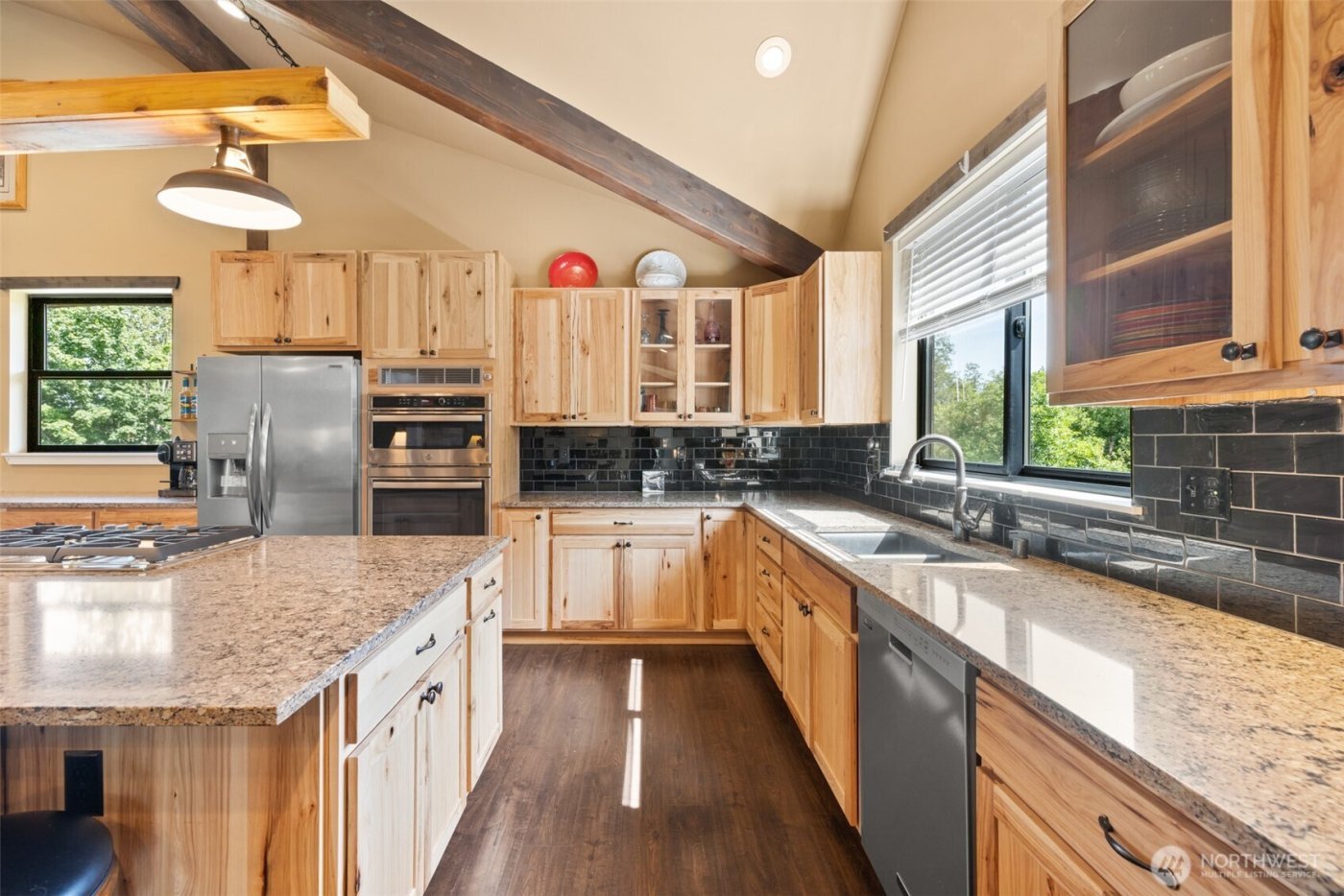 273 Pearce Road , Port Angeles, WA 98362