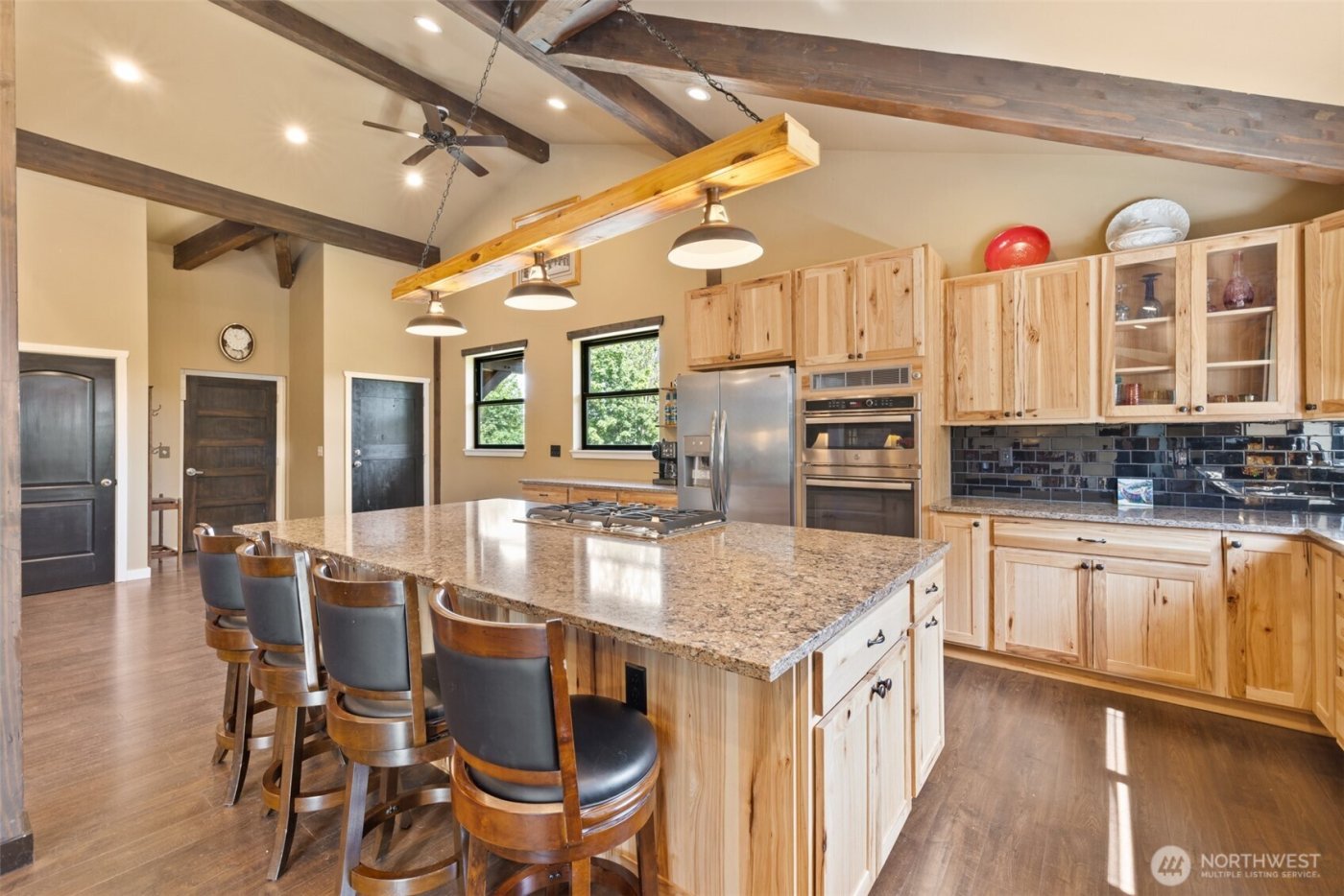 273 Pearce Road , Port Angeles, WA 98362