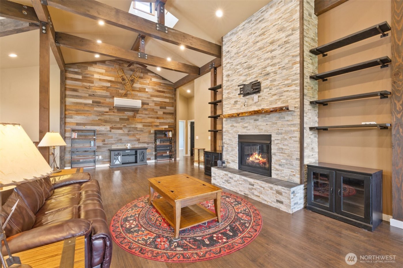 273 Pearce Road , Port Angeles, WA 98362