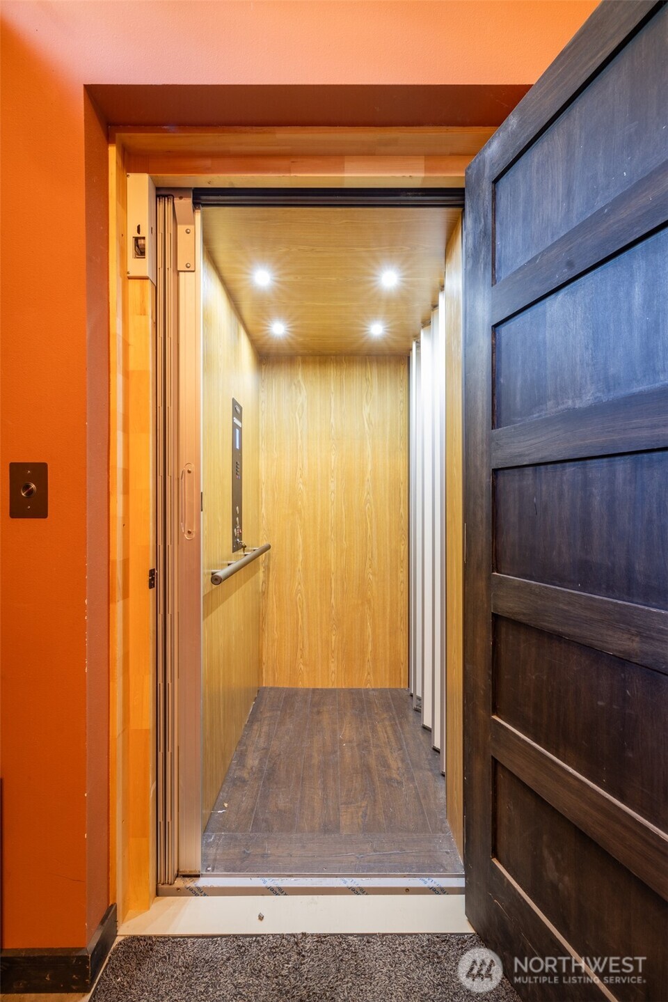 273 Pearce Road , Port Angeles, WA 98362