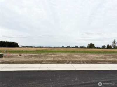 416 W 3rd Street , Everson, WA 98247