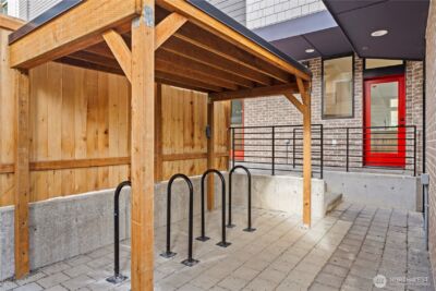 7013 9th Avenue NE, Seattle, WA 98115 - Photo 24