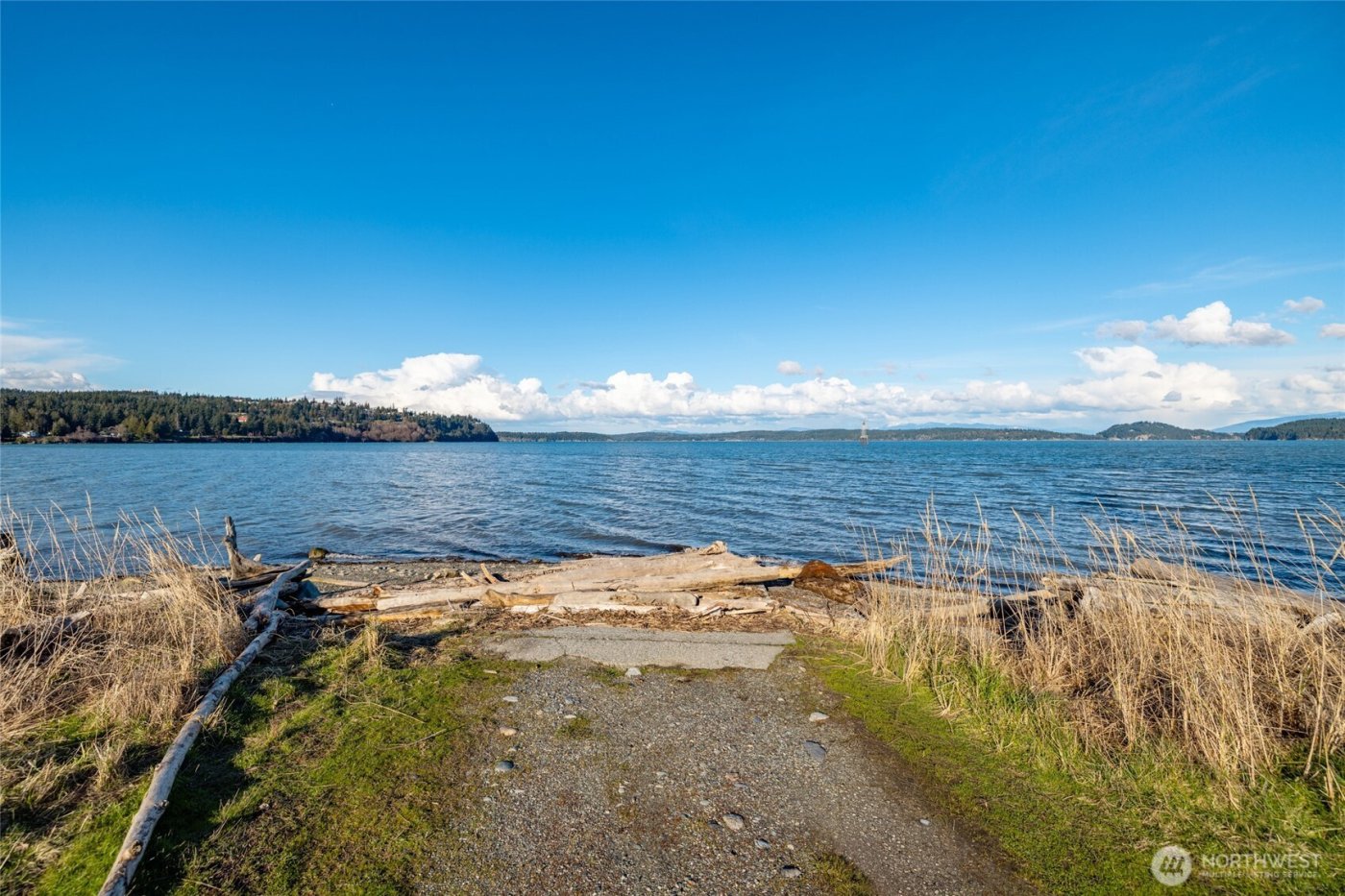 710 Bay Front Lane , Oak Harbor, WA 98277