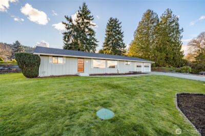 710 E Bay Front Lane , Oak Harbor, WA 98277 - Photo 4