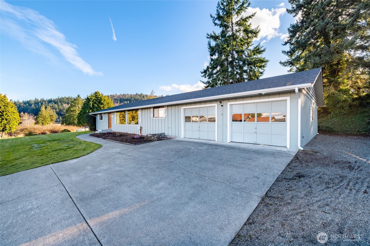 710 Bay Front Lane , Oak Harbor, WA 98277