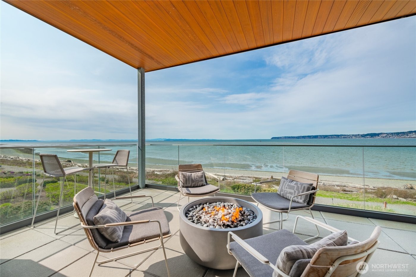 9545 Semiahmoo Parkway #201, Blaine, WA 98230