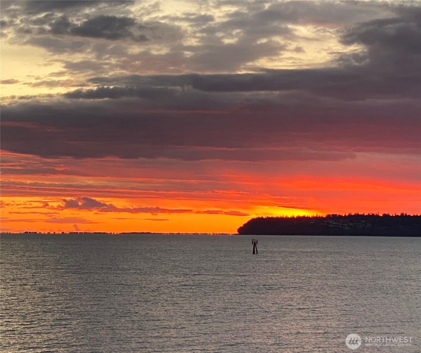 9545 Semiahmoo Parkway #201, Blaine, WA 98230