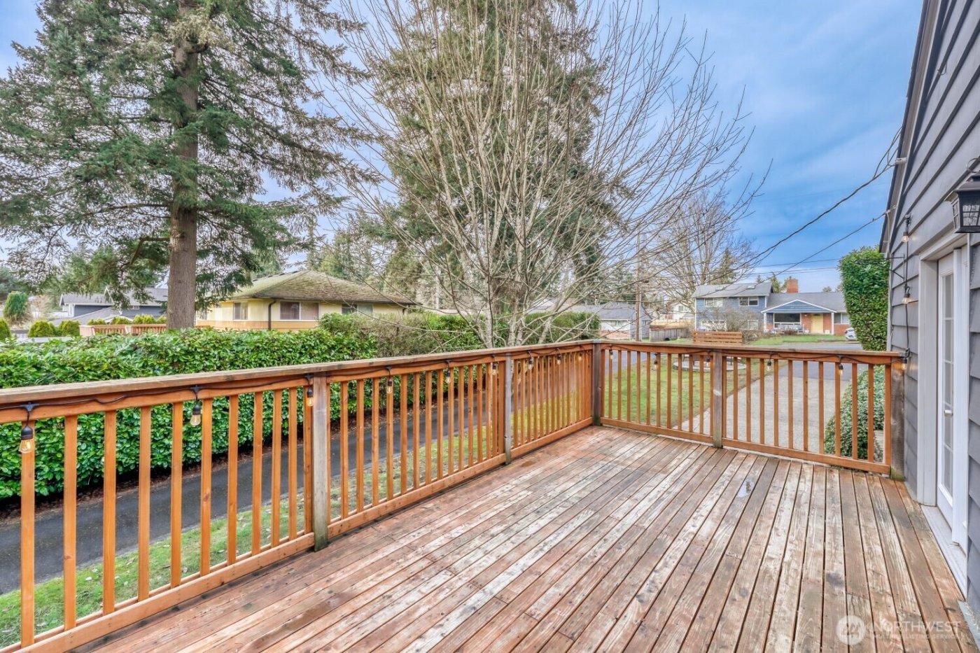 9004 218th Street SW, Edmonds, WA 98026