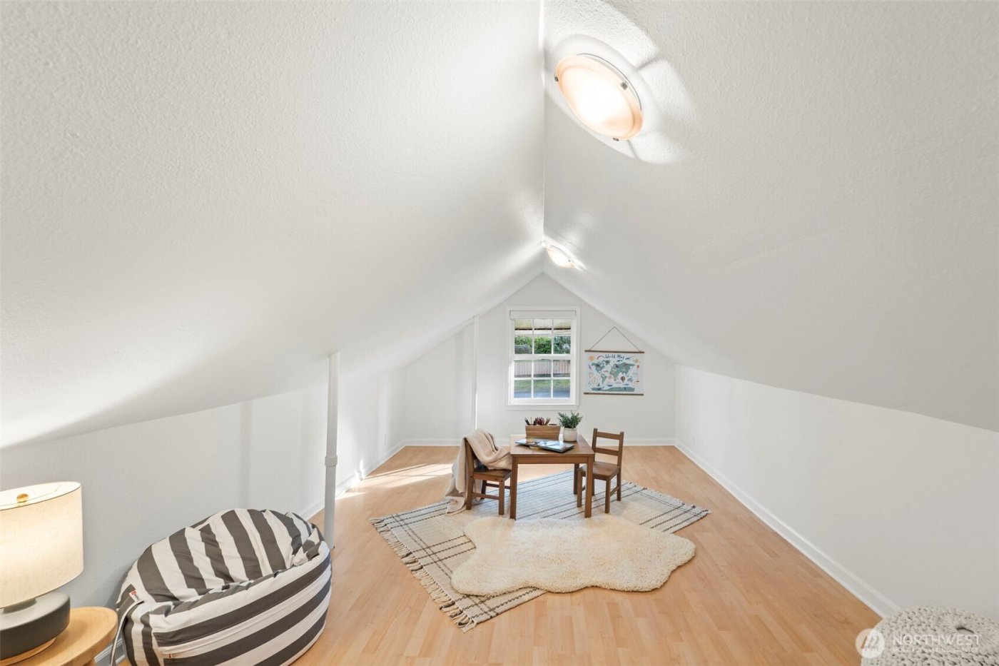 3310 Tahoma Place W, University Place, WA 98466