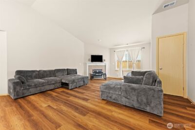 20009 96th Avenue E, Graham, WA 98338 - Photo 12