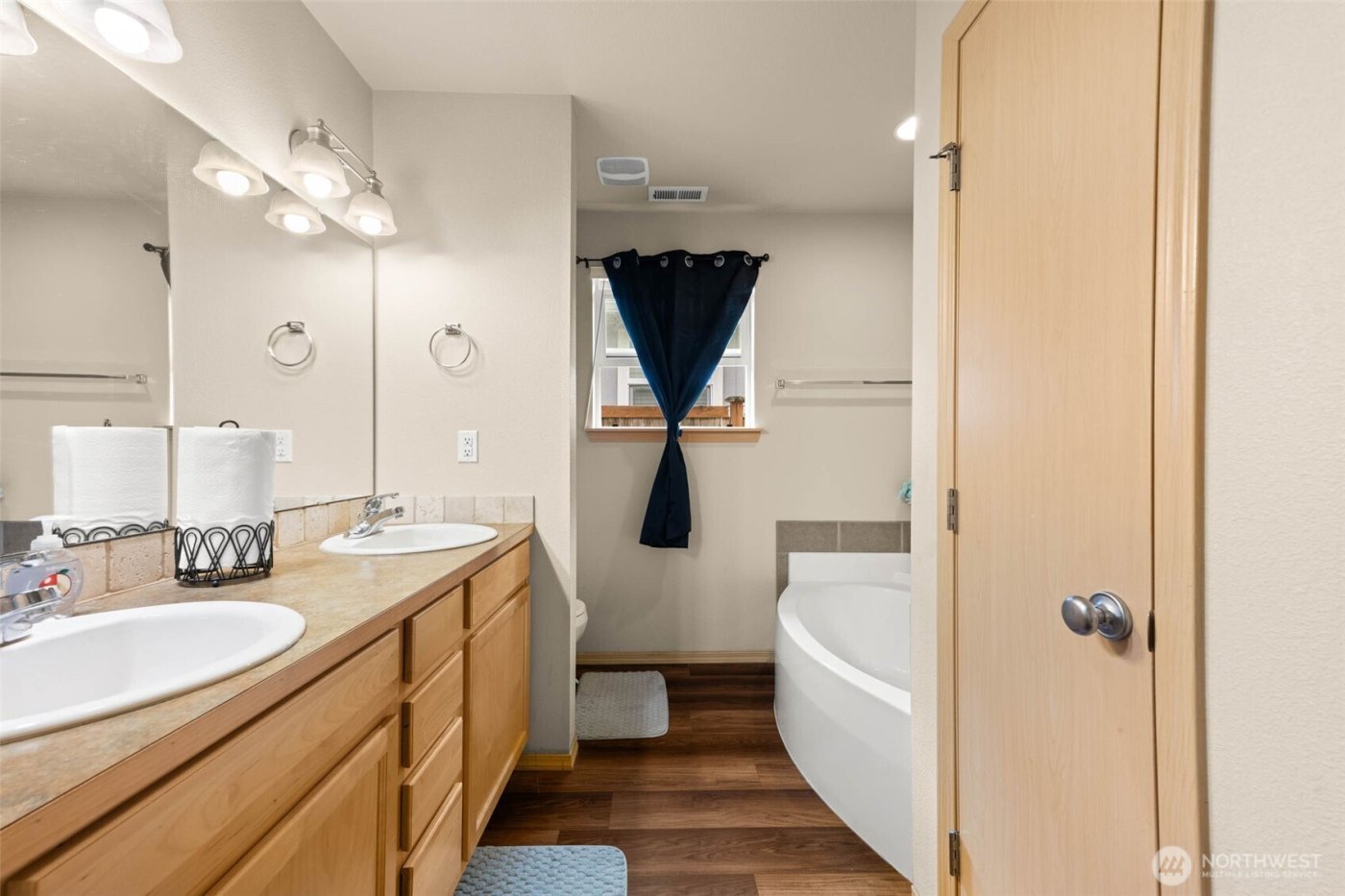 20009 96th Avenue E, Graham, WA 98338