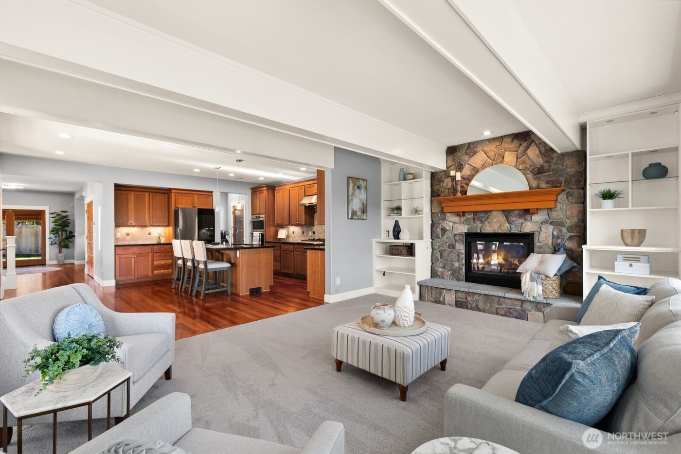 21804 Quiet Water Loop , Lake Tapps, WA 98391