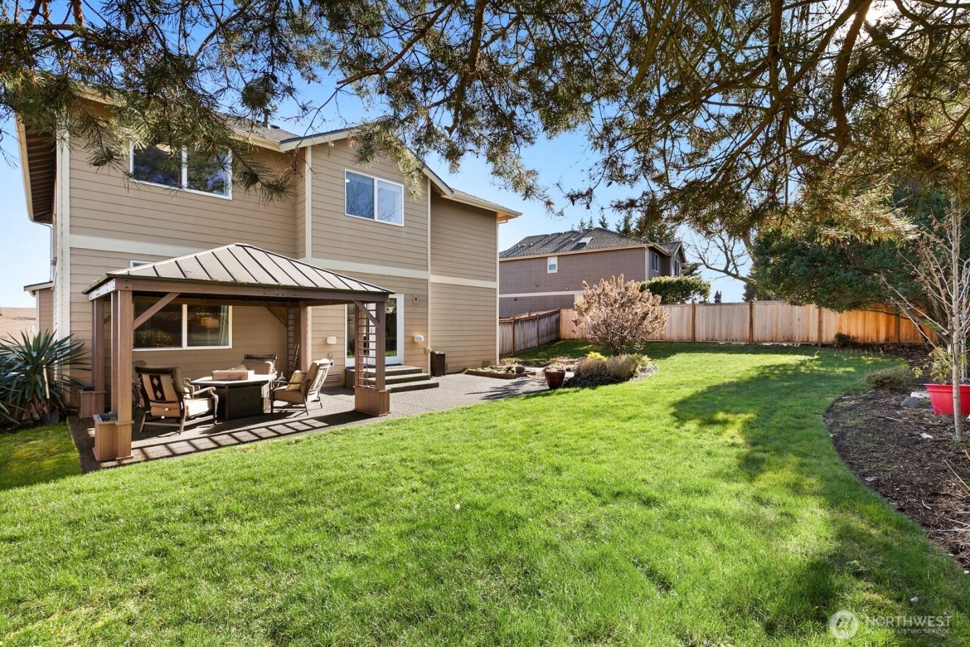 21804 Quiet Water Loop , Lake Tapps, WA 98391