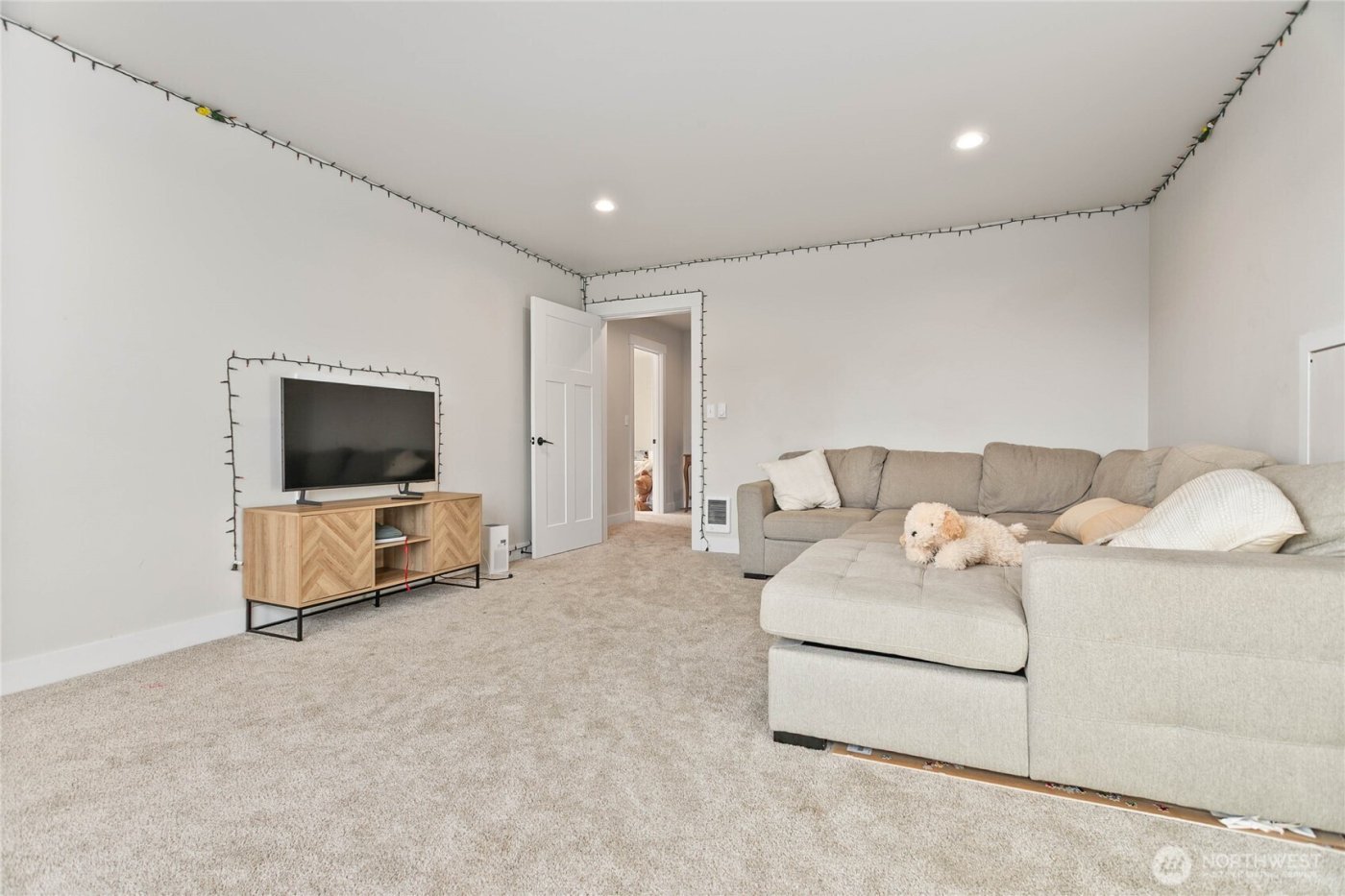 1713 Aaron Drive , Lynden, WA 98264