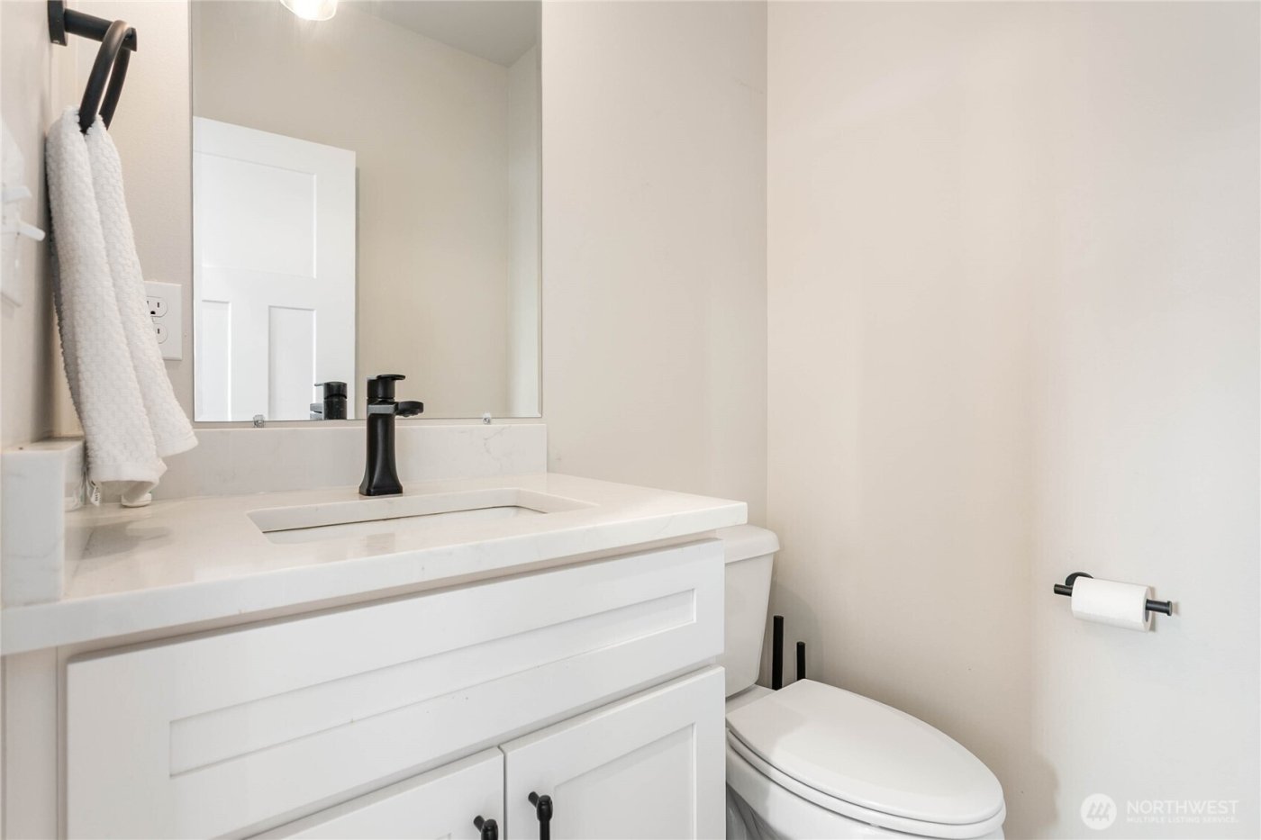 1713 Aaron Drive , Lynden, WA 98264