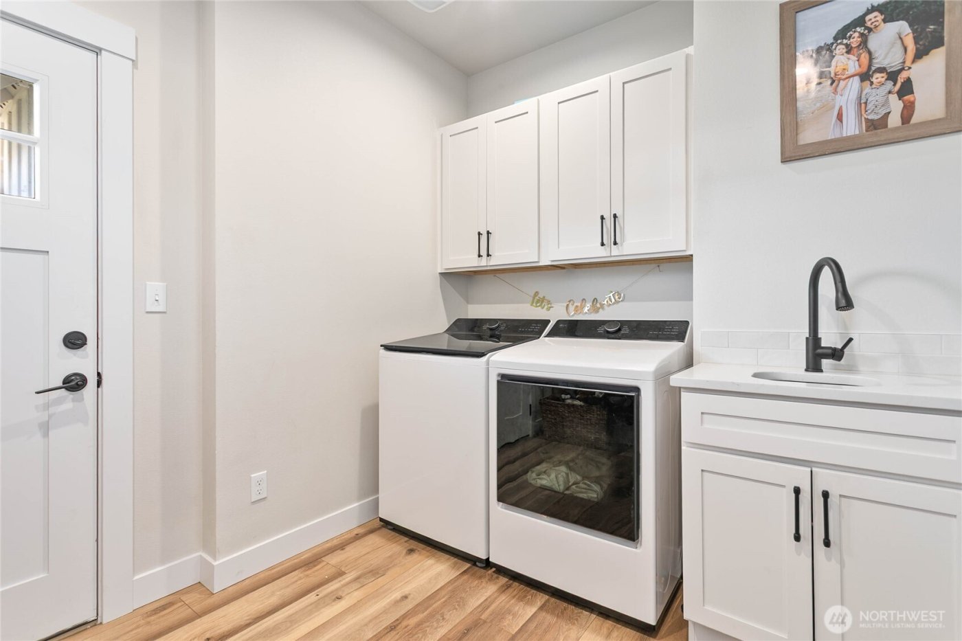 1713 Aaron Drive , Lynden, WA 98264