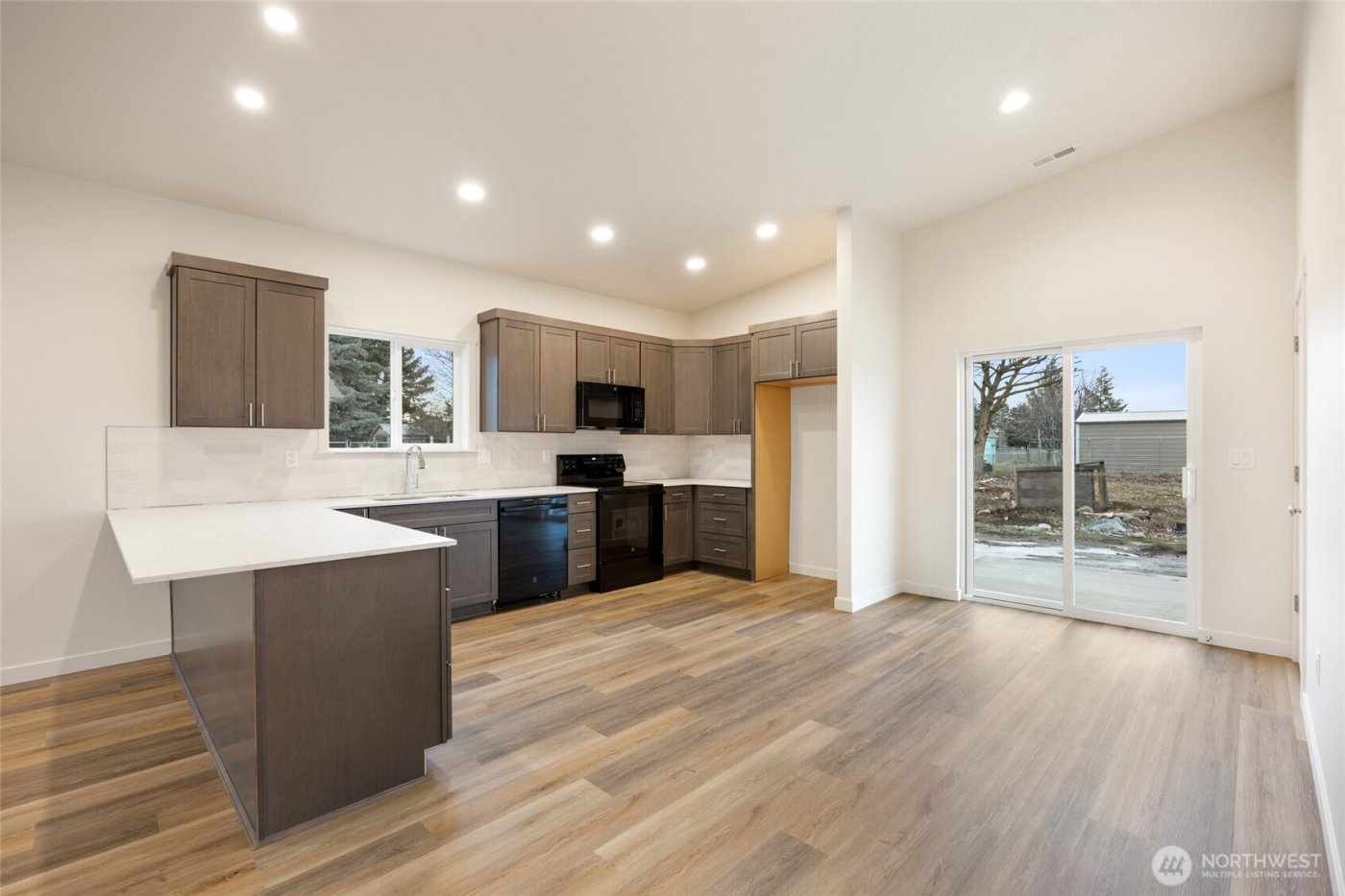 515 S Dorsing Street , Moses Lake, WA 98837