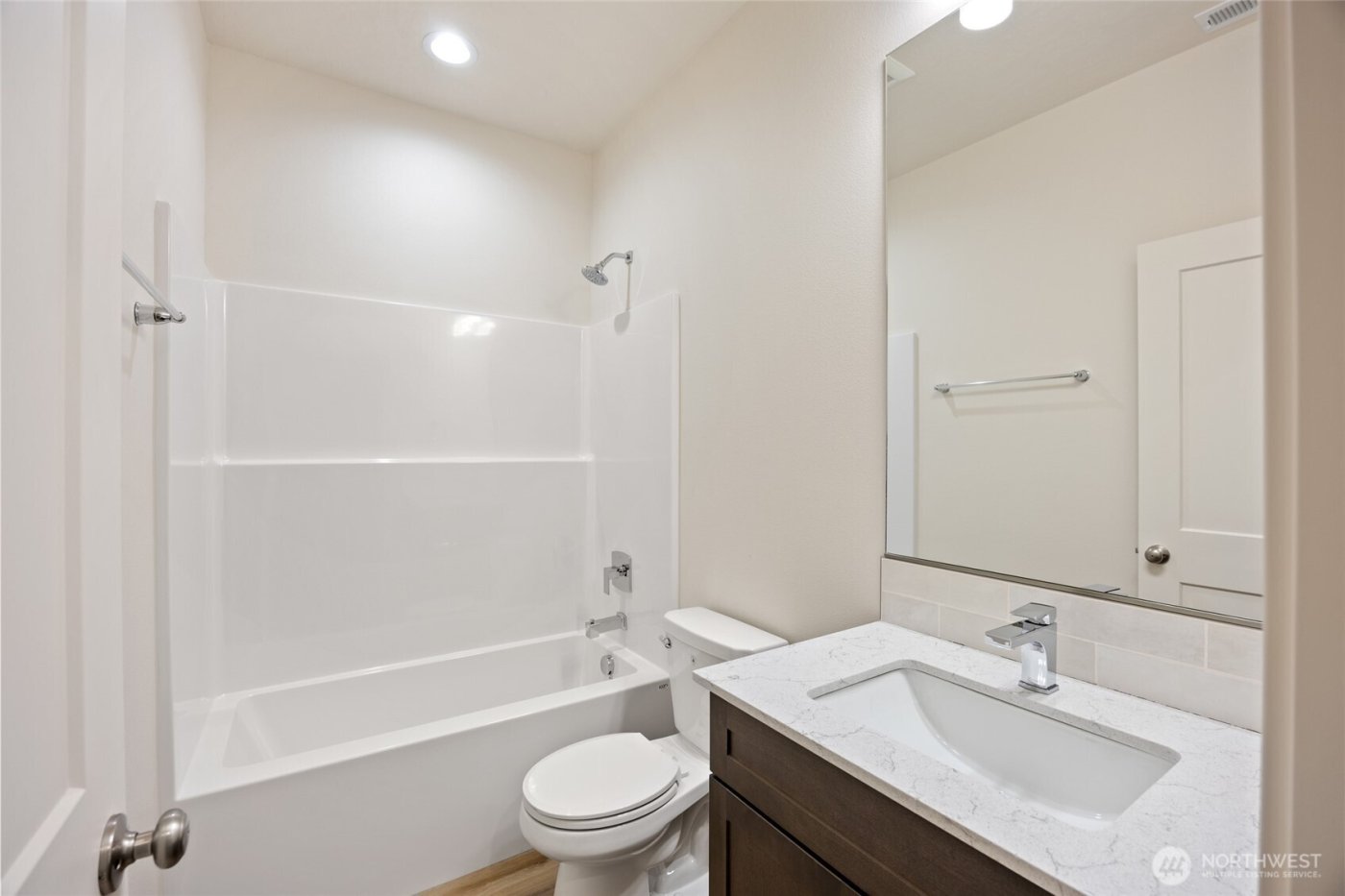 515 S Dorsing Street , Moses Lake, WA 98837