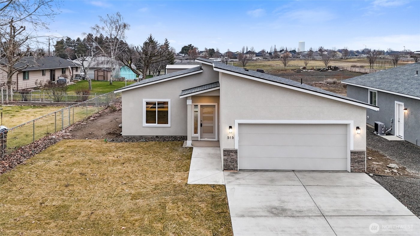 515 S Dorsing Street , Moses Lake, WA 98837