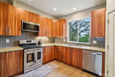 301 S 47th Street #B, Renton, WA 98055 - Photo 12