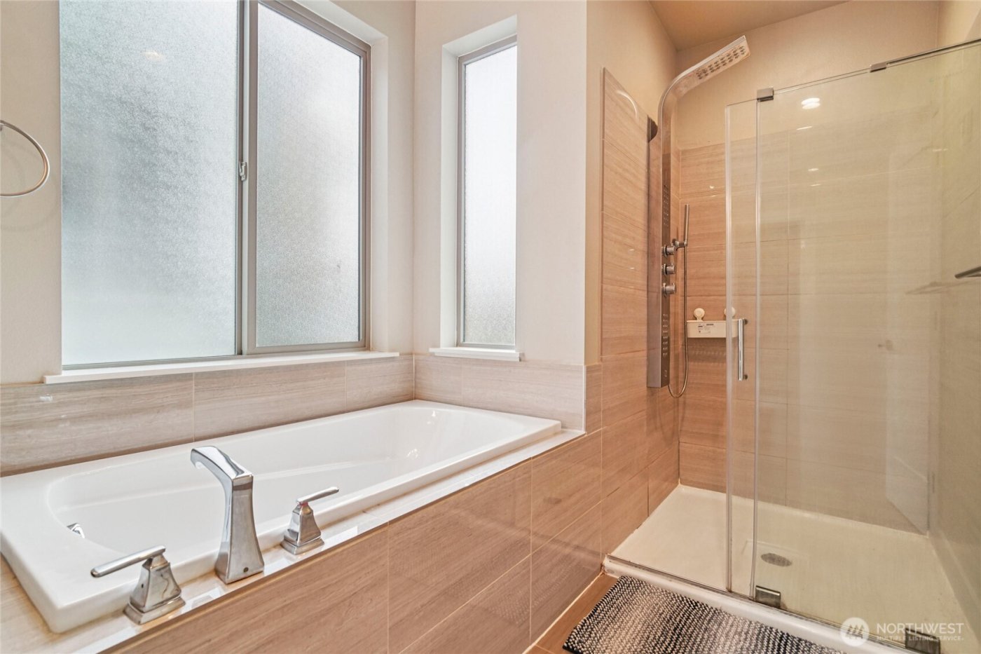 301 S 47th Street #B, Renton, WA 98055