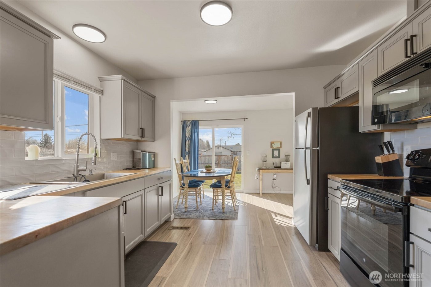 506 J Street SW, Quincy, WA 98848