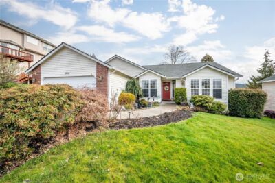 804 Edinburgh Court , Kelso, WA 98626 - Photo 1