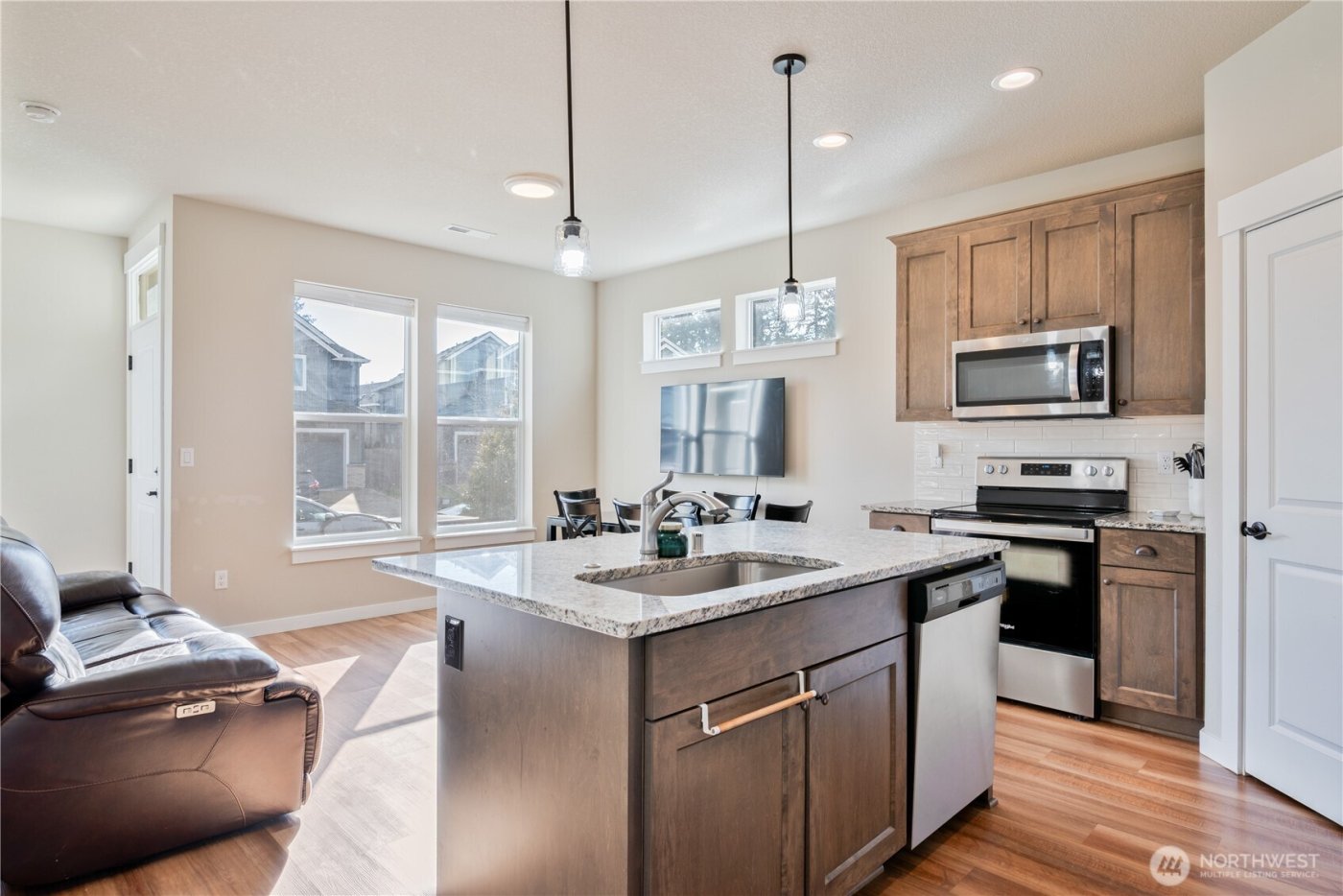 7234 S Ridge Way , Ridgefield, WA 98642