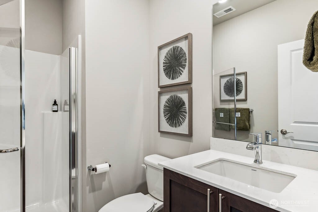 638 SE 11th Place #9, North Bend, WA 98045